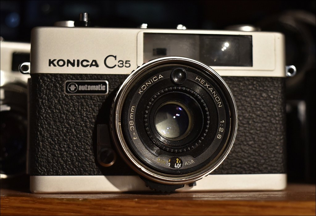 Konica C35