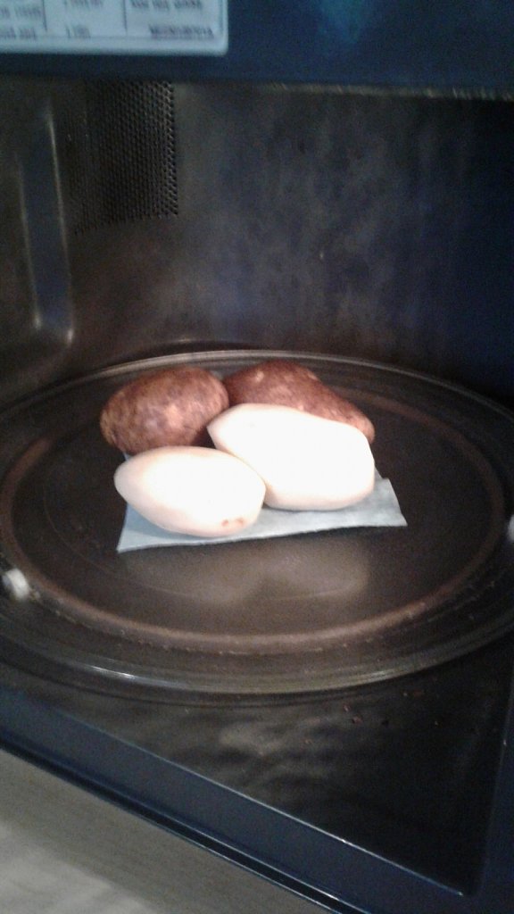 13 Photos In the Kitchen