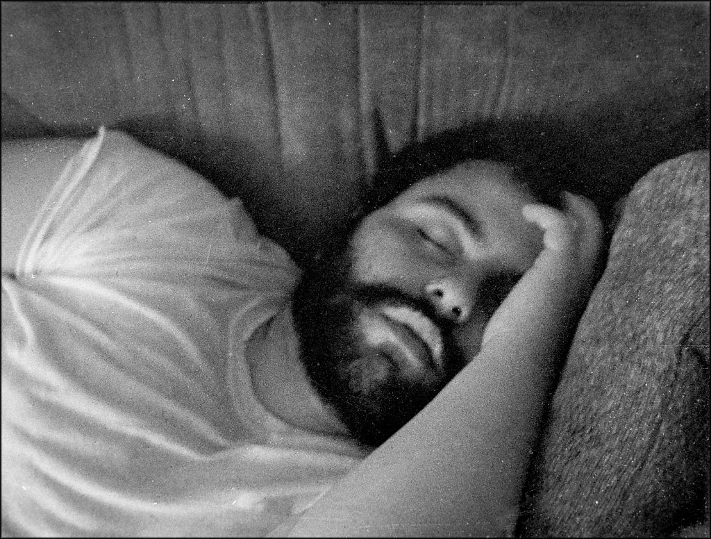 2021001F-Minolta-110-SLR-Roll-A-3-Fukkatsu-100-BW-exp-2013.jpg