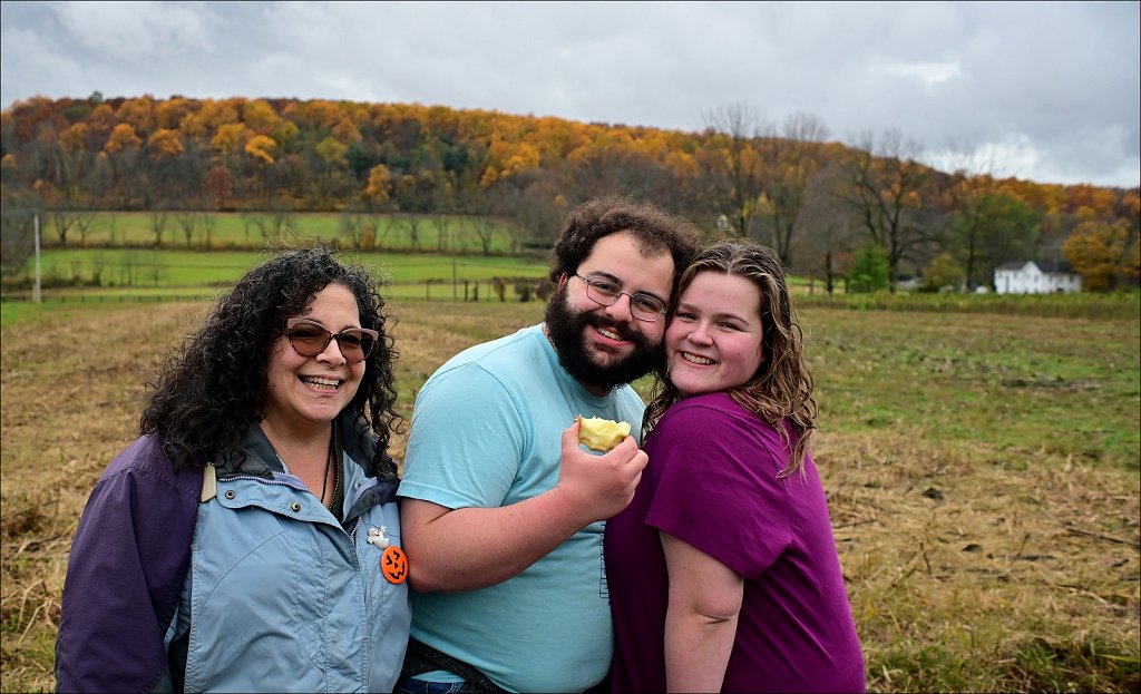 Apple Picking In Califon