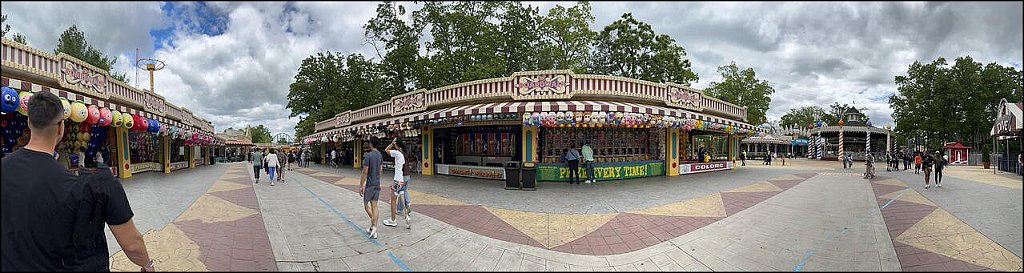 Six Flags