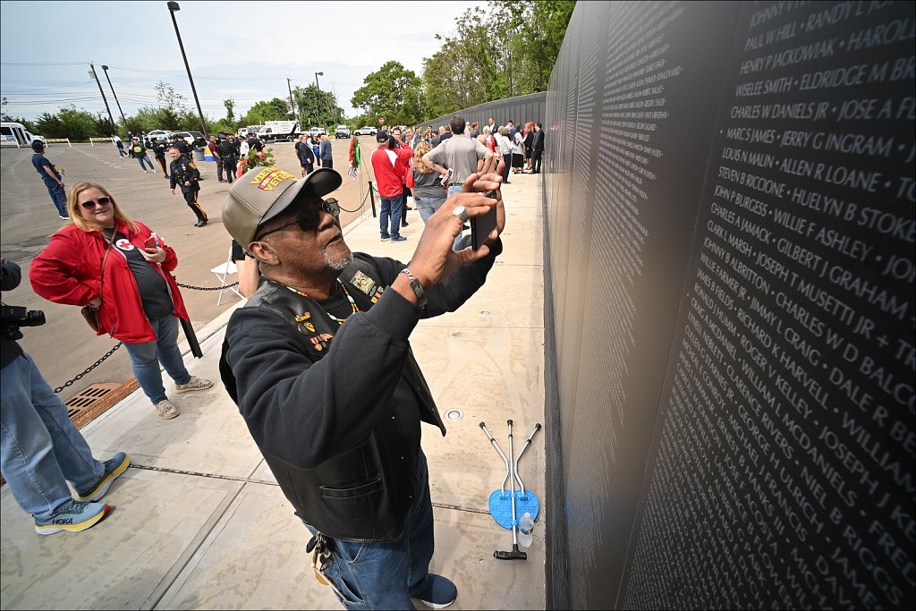 Dedication of Vietnam War Memorial